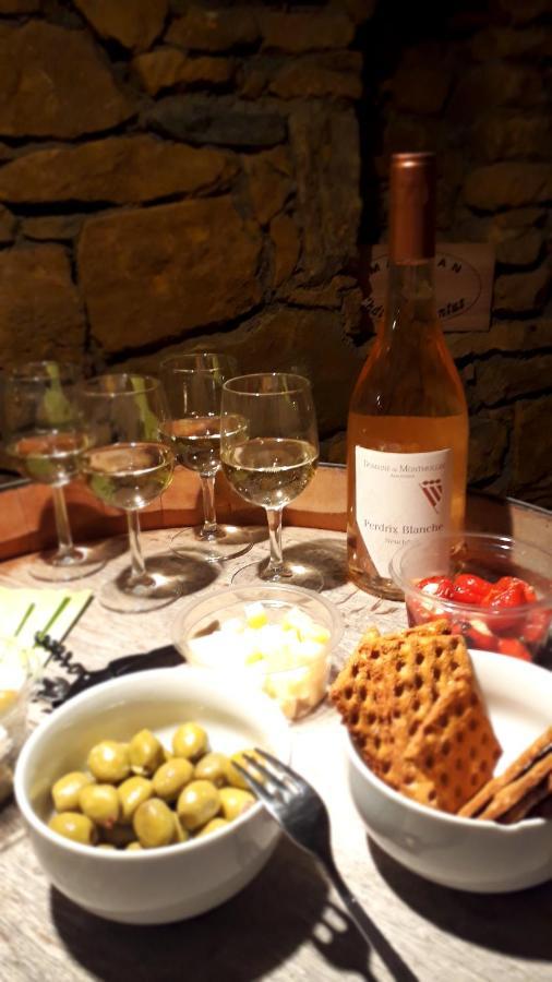 Charmante Maison Villageoise 5 Personnes Happyday Neuchatel Saint-Blaise Εξωτερικό φωτογραφία